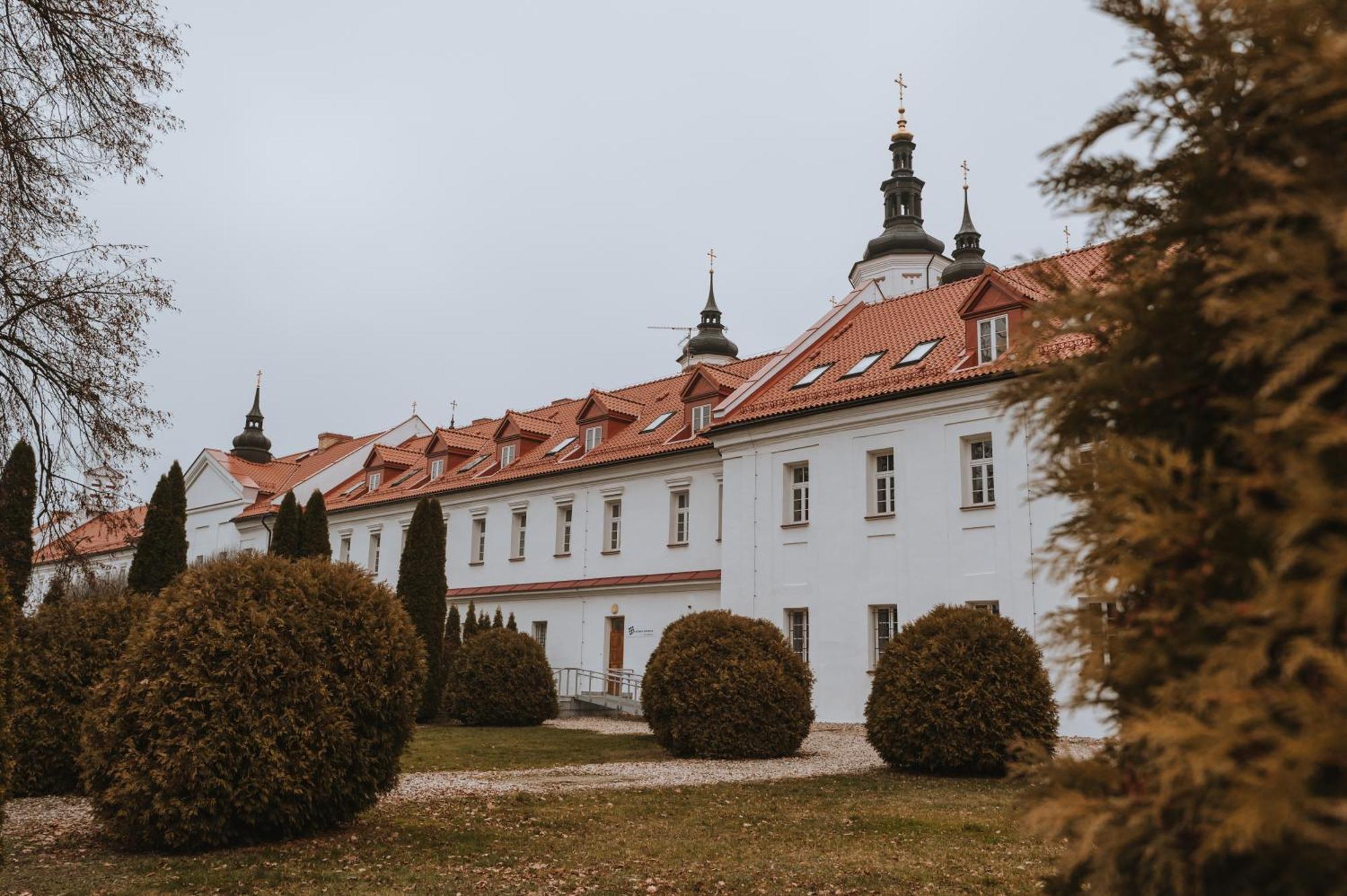Hostel Goscinne Domu Pielgrzyma W Supraslu