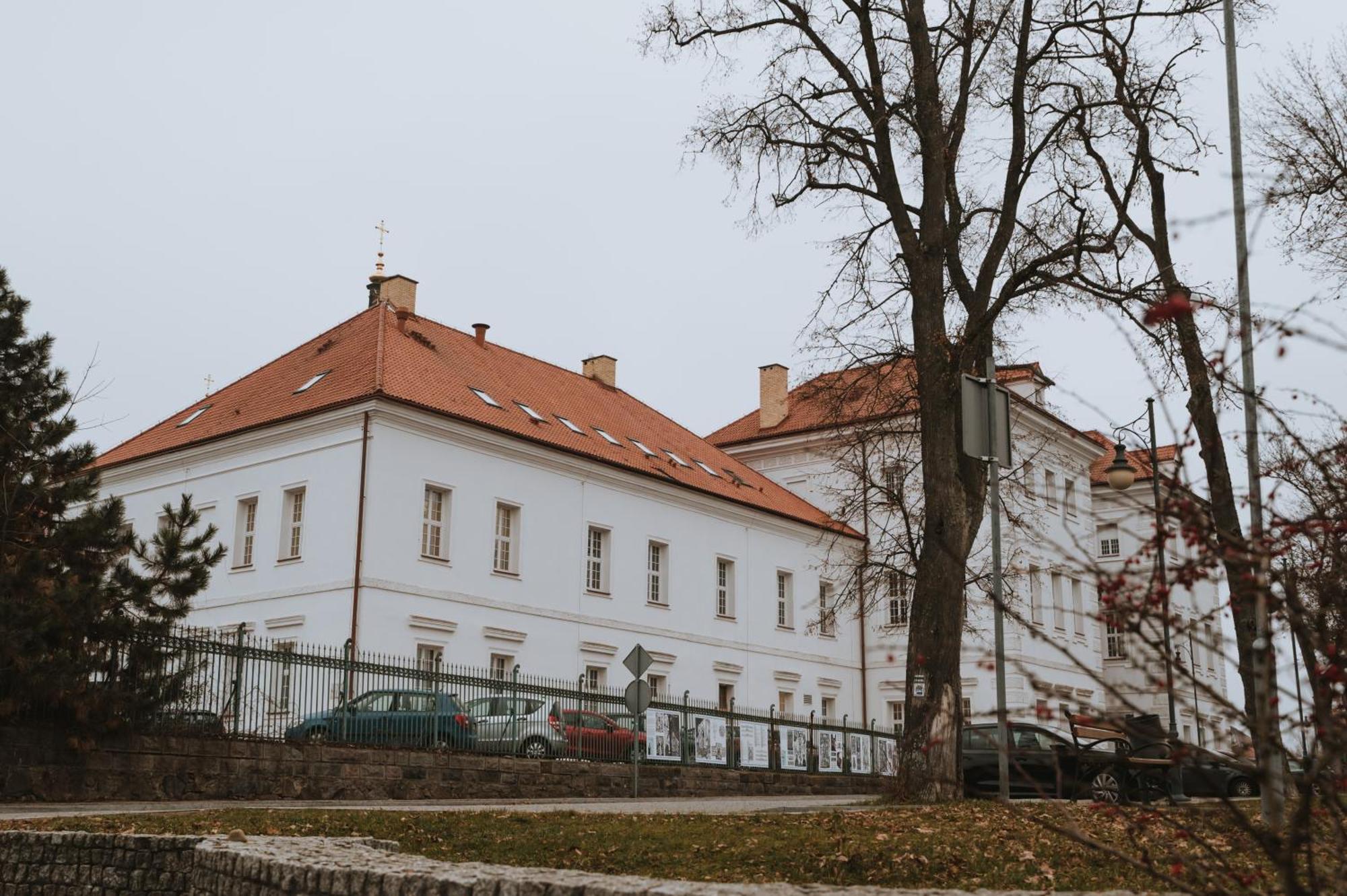 Goscinne Domu Pielgrzyma W Supraslu * Supraśl