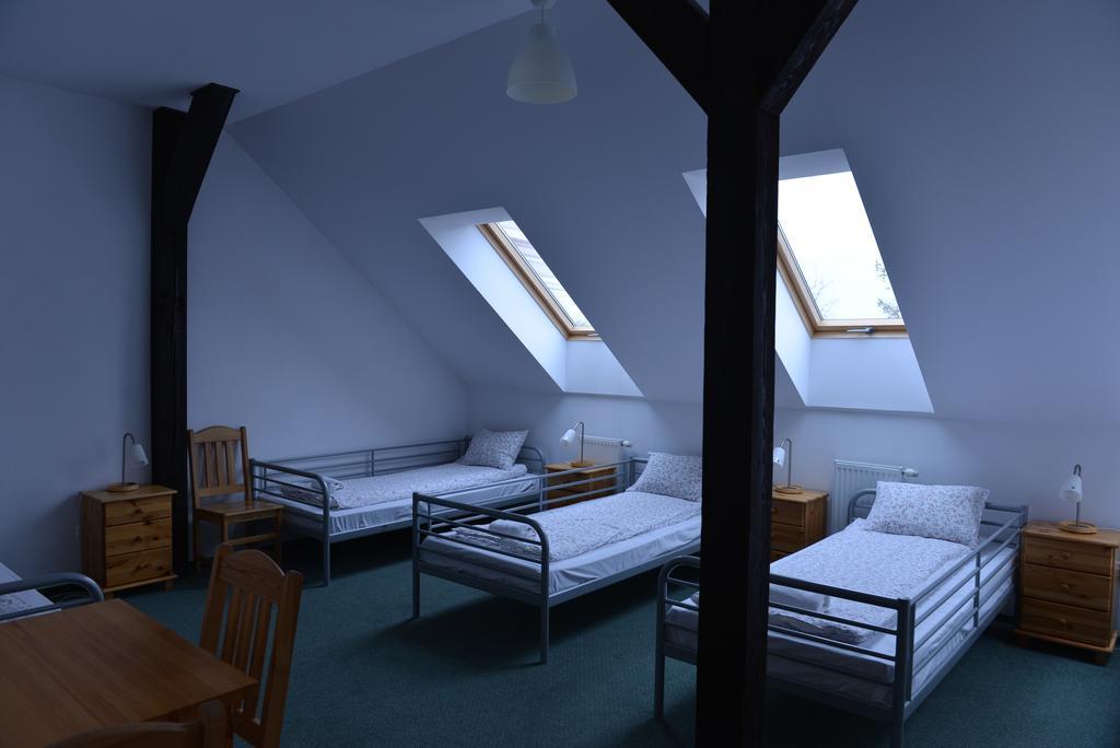 Goscinne Domu Pielgrzyma W Supraslu Hostel *